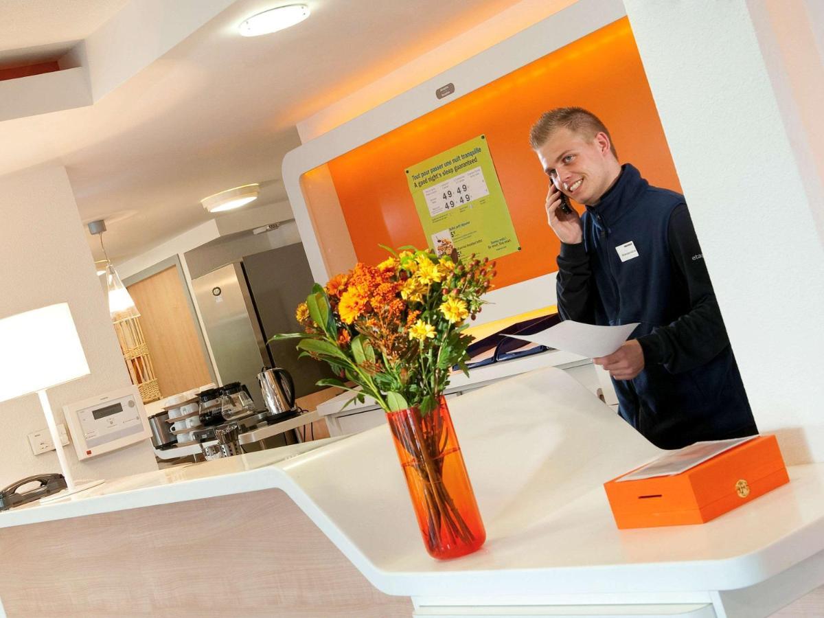 Ibis Budget Montauban Les Chaumes Exterior foto